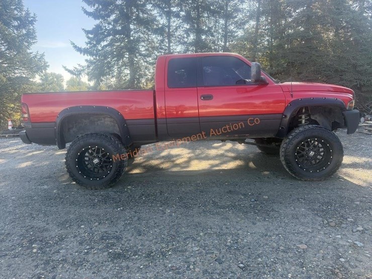 1998-dodge-ram-2500-image-8