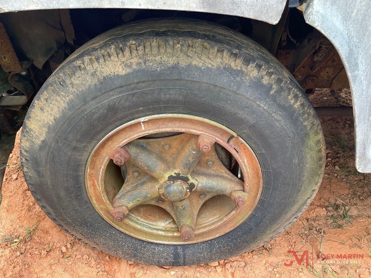 ford-700-image-12