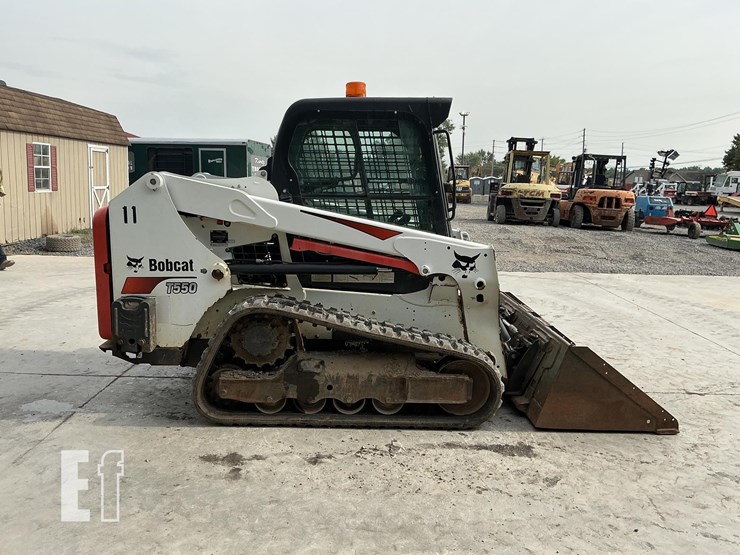 2020-bobcat-t550-image-5