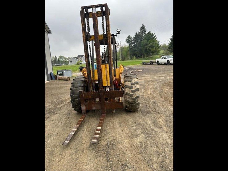 john-deere-380-image-4