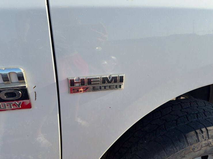 2012-dodge-ram-2500-image-41