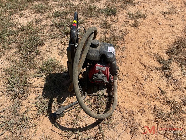 gas-powered-backpack-concrete-vibrator,-flex-shaft,-honda-gas-engine-image-2