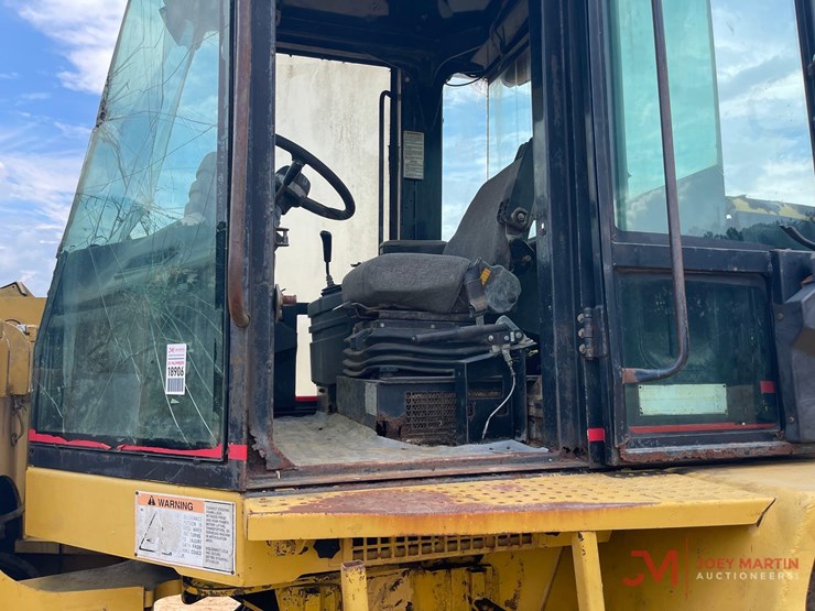 1996-caterpillar-914g-image-17