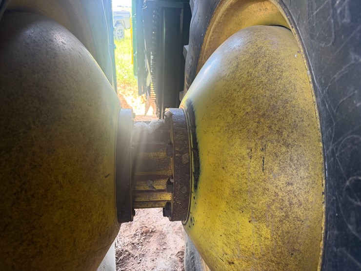 2015-john-deere-cp690-image-10