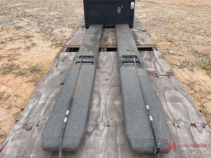seegrid-590017-electric-pallet-jack-image-9