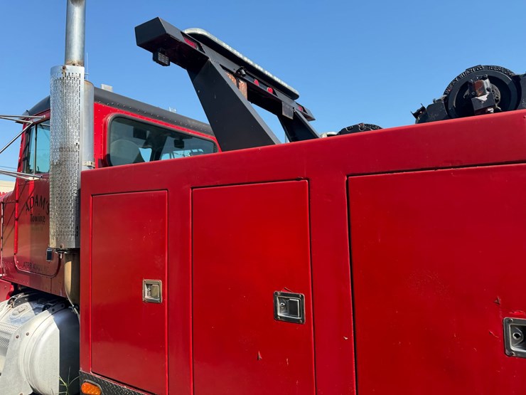 1997-peterbilt-378-image-32