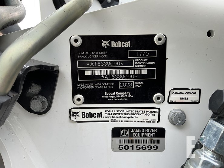 2023-bobcat-t770-image-21