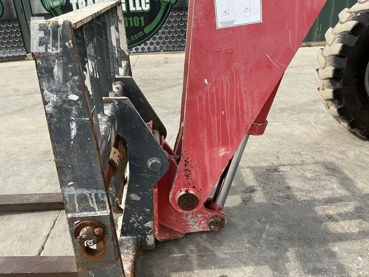 2019-manitou-mt6642-image-10
