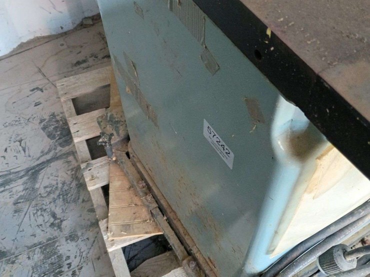 delta-table-saw-w/-extension-image-3