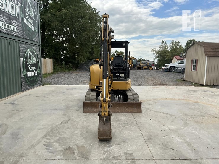 2015-caterpillar-305e2-cr-image-7