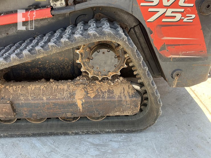 2017-kubota-svl75-2-image-9