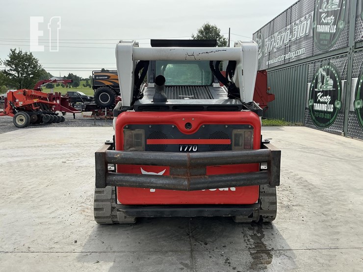 2022-bobcat-t770-image-3