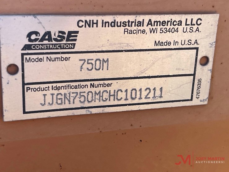 2018-case-750m-lgp-image-20