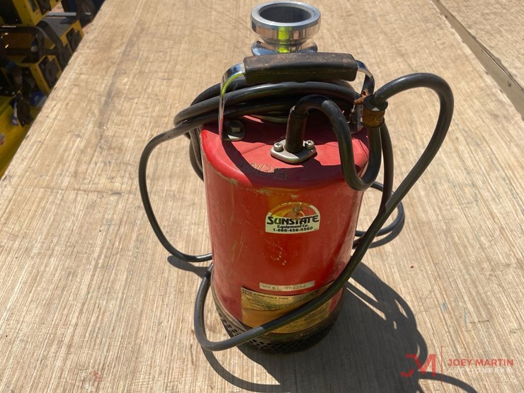 2'-submersible-trash-pump-image-3