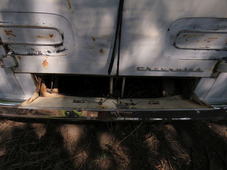 1962-chevrolet-corvair-greenbriar-sports-wagon-image-3