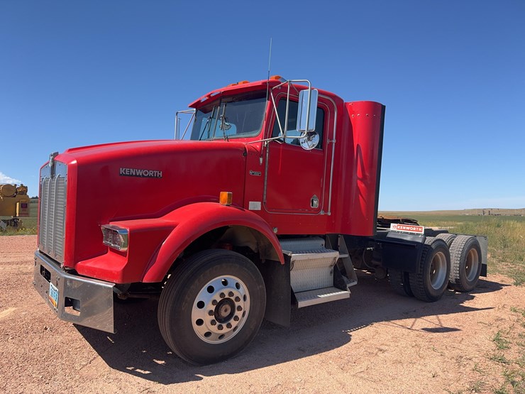 1995-kenworth-t800-image-3