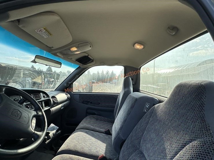 1999-dodge-ram-3500-image-22