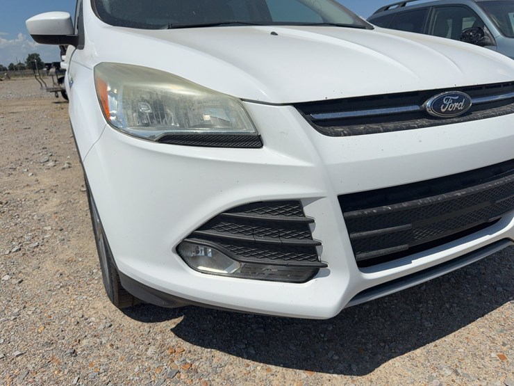 2014-ford-escape-image-34