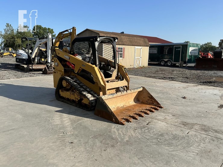 2020-caterpillar-249d3-image-6