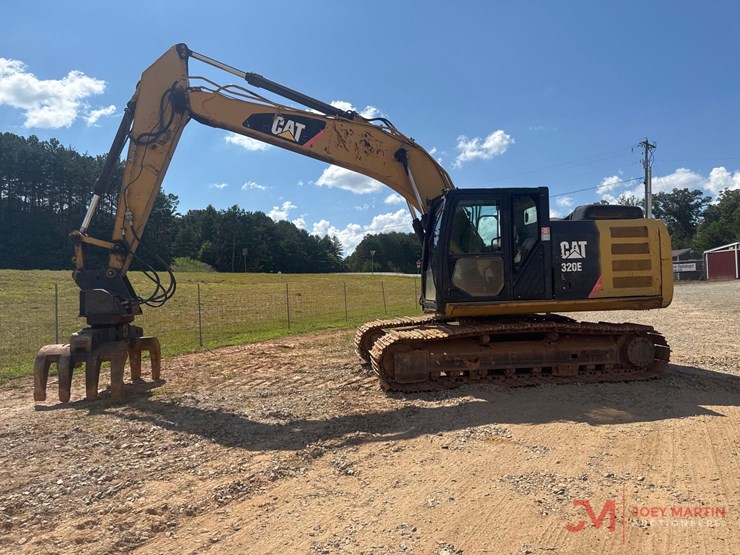 2013-caterpillar-320el-image-4