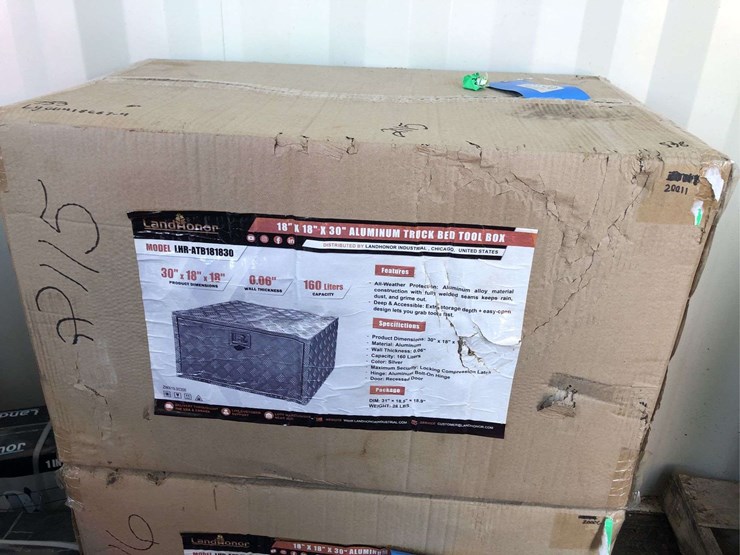 landhonor-diamond-plated-truck-bed-tool-box-image-1
