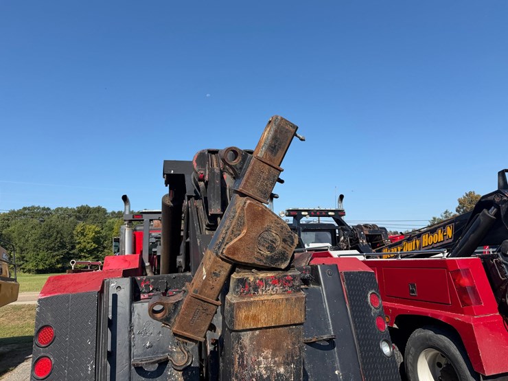 1997-peterbilt-378-image-25