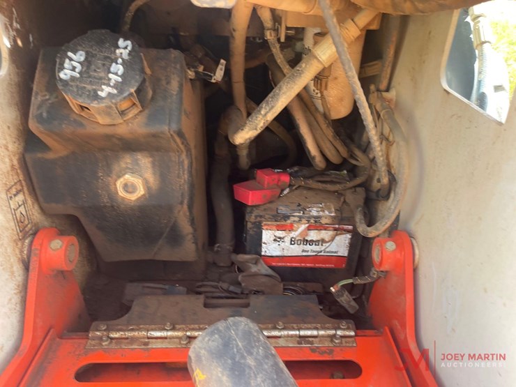 2023-bobcat-mt100-image-12