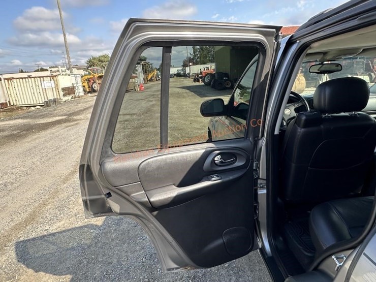 2005-chevrolet-trailblazer-lt-image-19