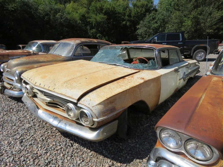 1960-impala-4dr-hot-flat-top-image-1