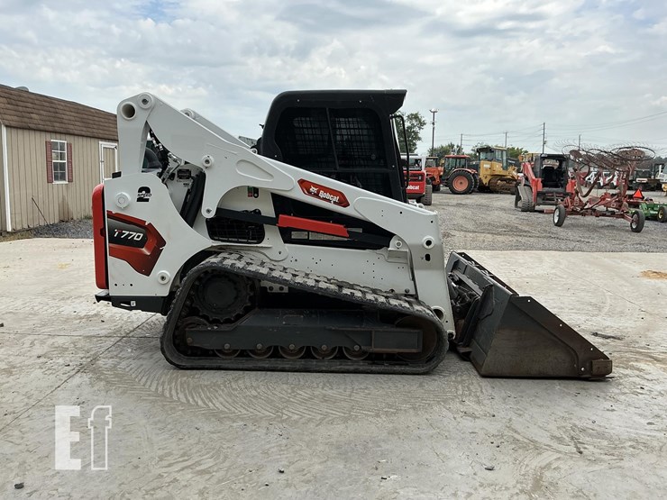 2023-bobcat-t770-image-5