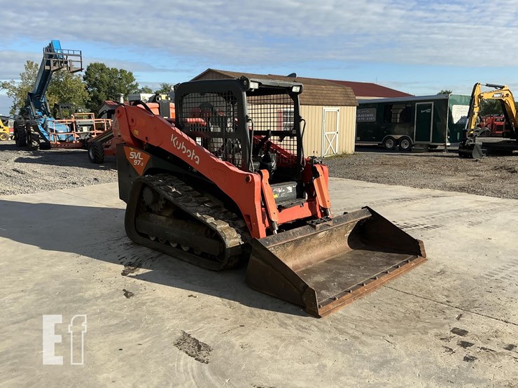 2023-kubota-svl97-2-image-6