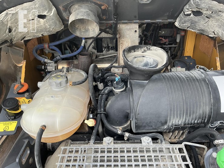 2020-deere-331g-image-20