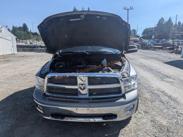 2011-dodge-ram-1500-image-18