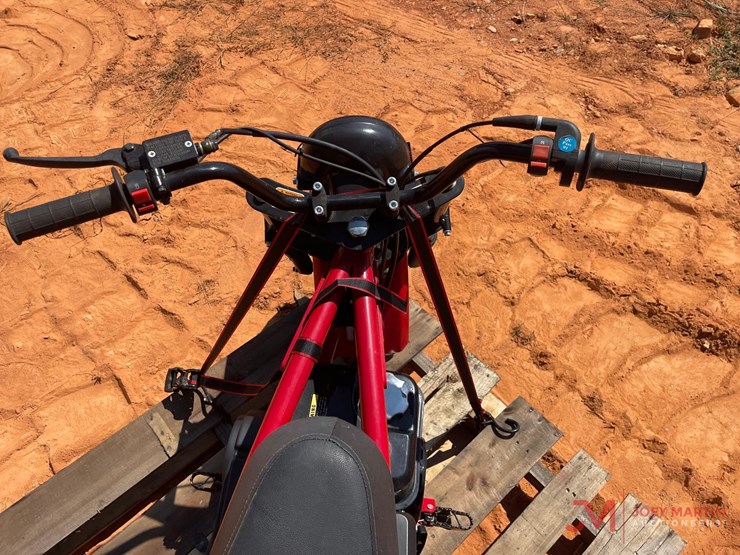 2023-coleman-motorcycle-image-11
