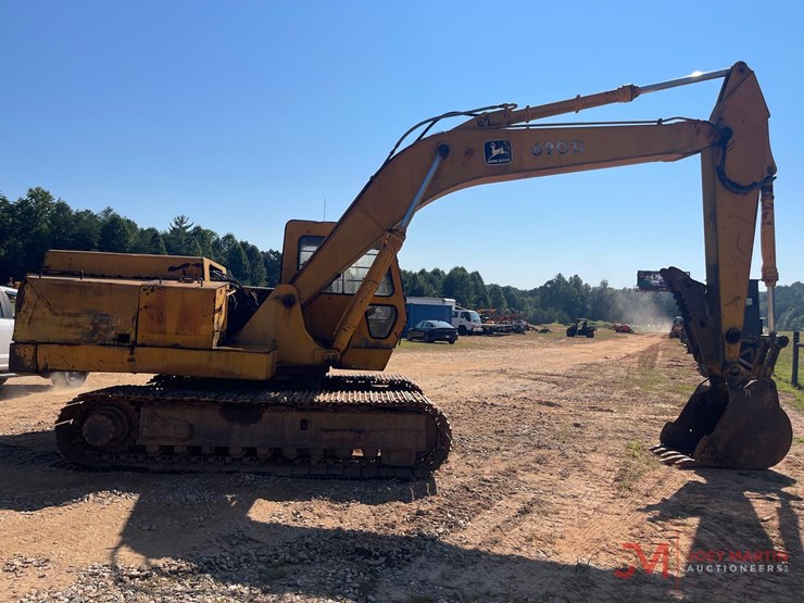 1987-deere-690d-image-5