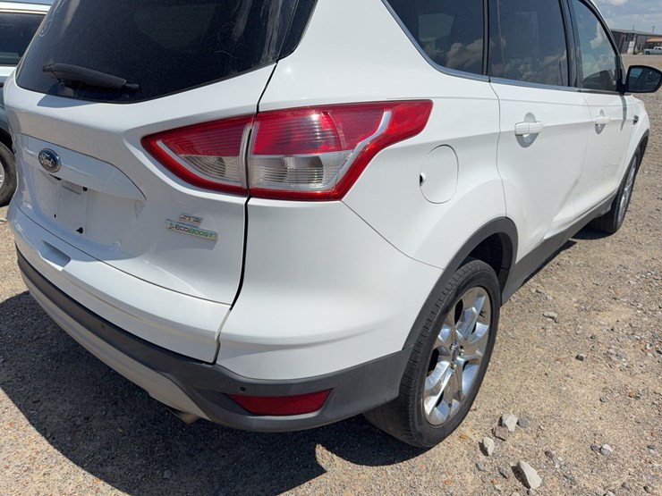 2014-ford-escape-image-17