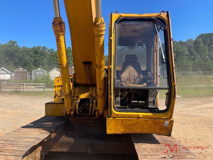 1987-deere-690d-image-19