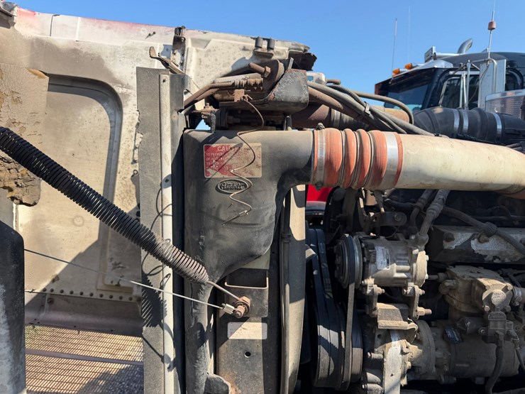 1997-peterbilt-378-image-112