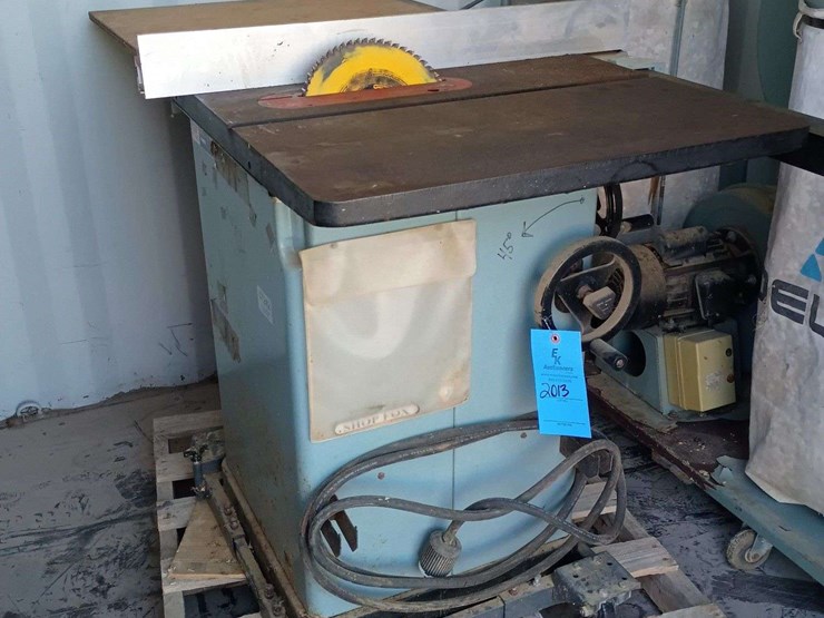 delta-table-saw-w/-extension-image-1