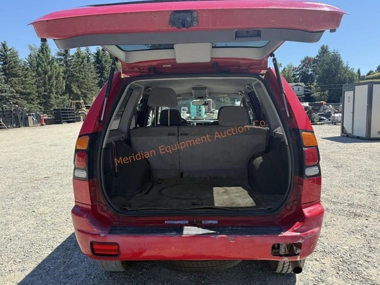 2001-mitsubishi-montero-sport-image-8