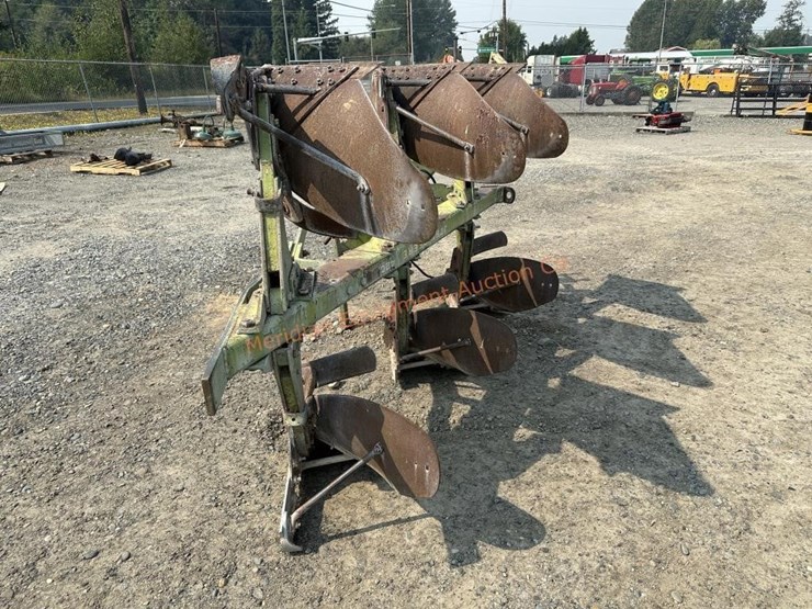 john-deere-4200-image-8
