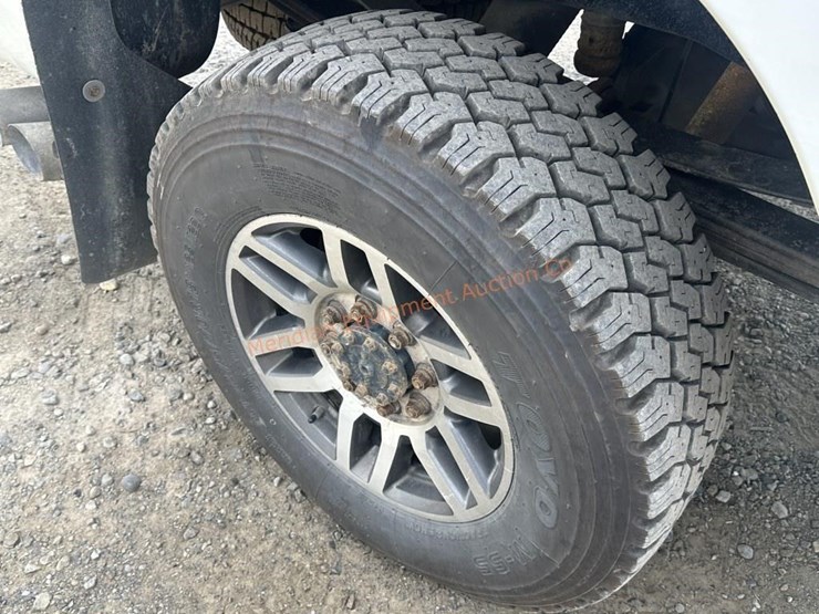 2012-ford-f350-image-13