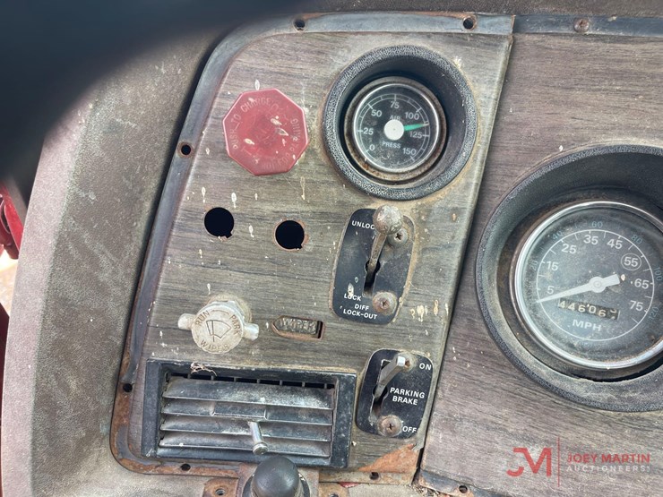 ford-8000-image-25