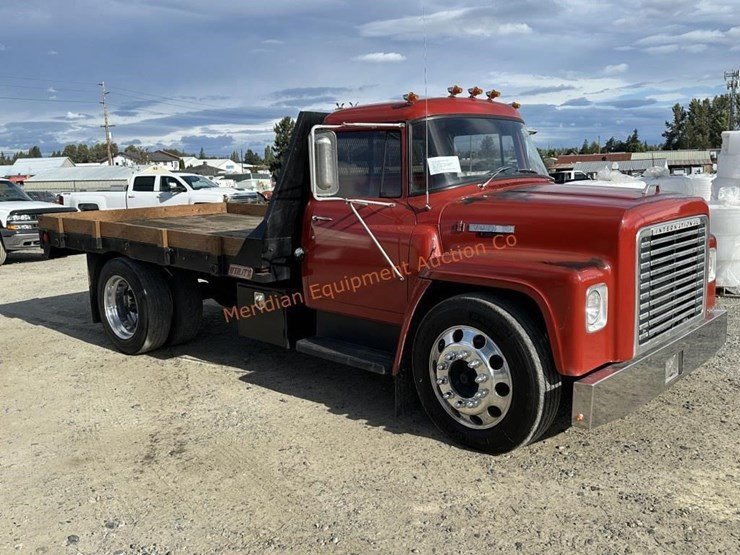 1975-international-s1600-image-7