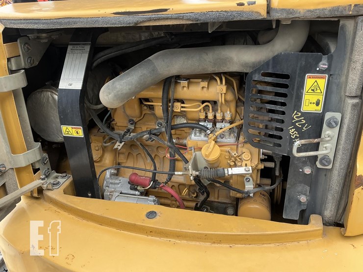 2015-caterpillar-305e2-cr-image-18