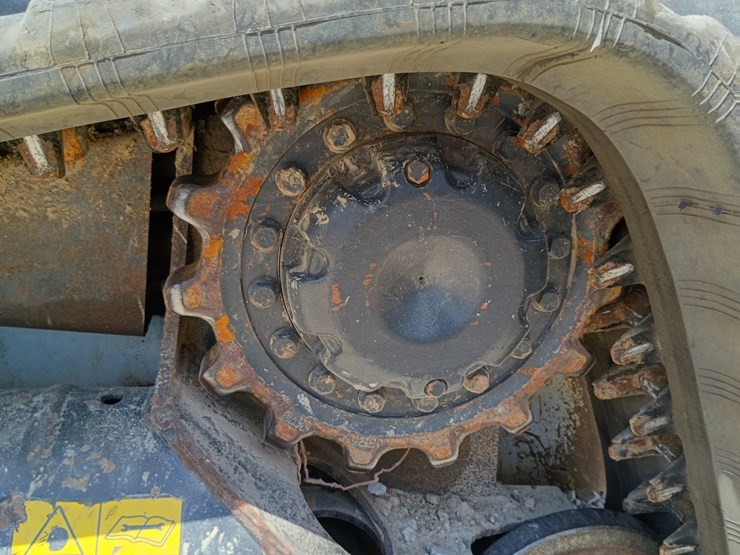 2022-bobcat-t66-image-55
