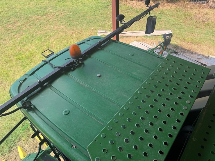 2015-john-deere-cp690-image-129