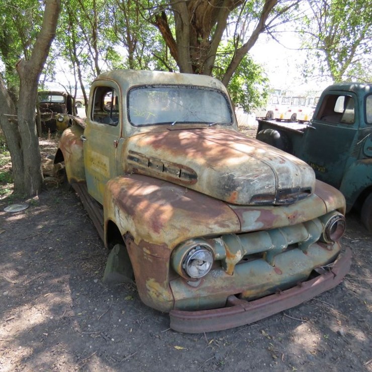 1951 FORD F1