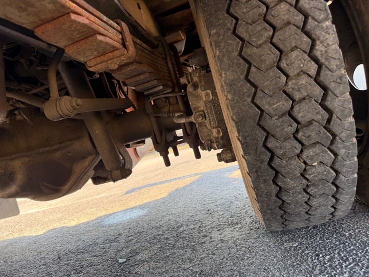 1999-ford-f450-image-14