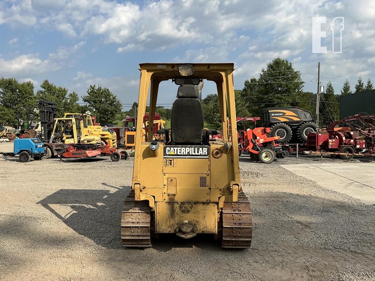 1995-caterpillar-d3c-iii-image-3